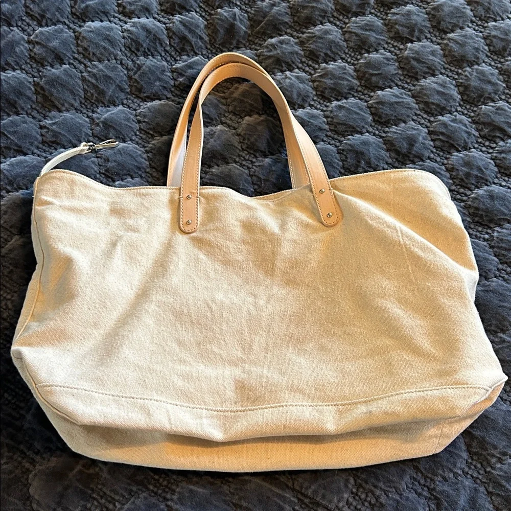 CAbi Canvas Tote | Beach Bag